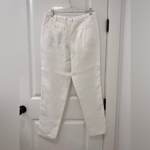 Benson White 100% Linen Relaxed Fit Drawstring Pants
- Size Small - Picture 4 of 14
